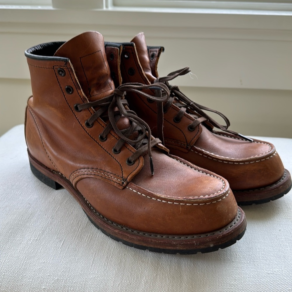 Red wing boots 9012